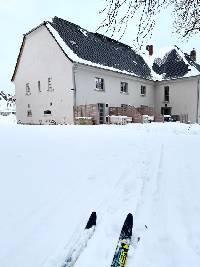 Deluxe Apartment mit Terrasse und WALLBOX im FarmHouse Eckartsberg bei Zittau im Zittauer Gebirge Exterior foto