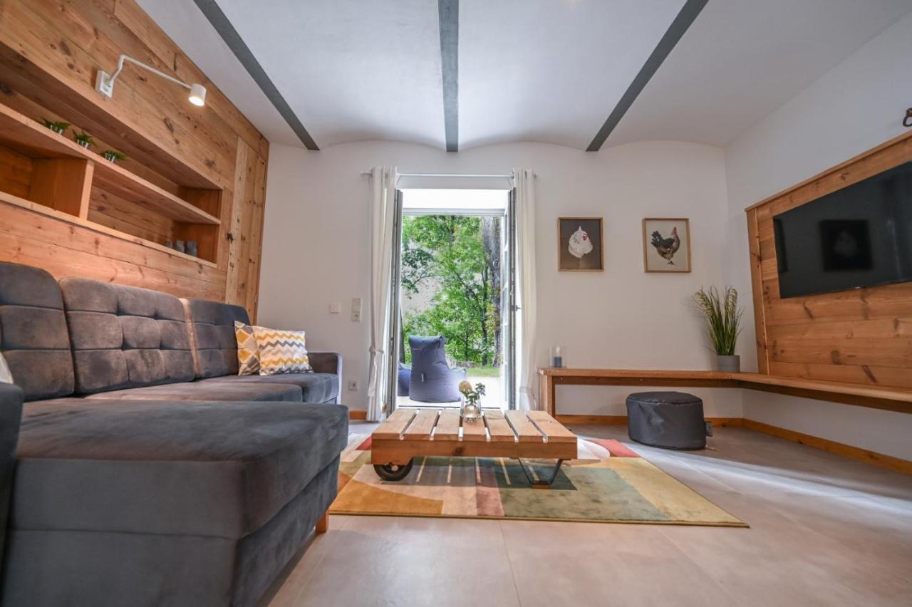 Deluxe Apartment mit Terrasse und WALLBOX im FarmHouse Eckartsberg bei Zittau im Zittauer Gebirge Exterior foto